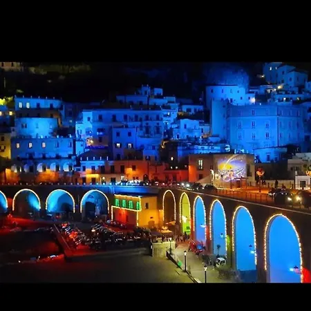 That's Atrani, Amalfi Coast Front Nyaraló