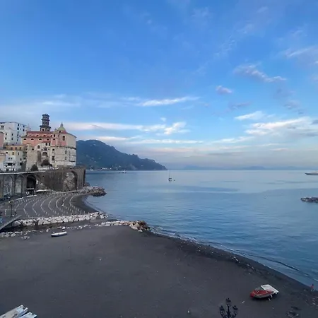 That's Atrani, Amalfi Coast Front Nyaraló Atrani