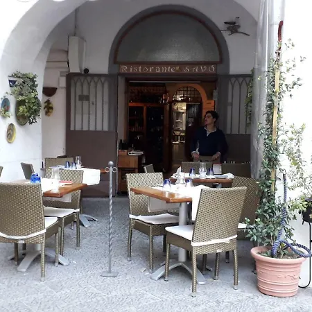 Vakantiehuis That's Atrani, Amalfi Coast Front *